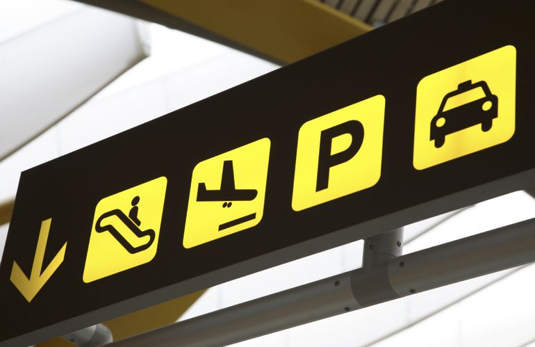 Airport Car Parking: Pros and Cons